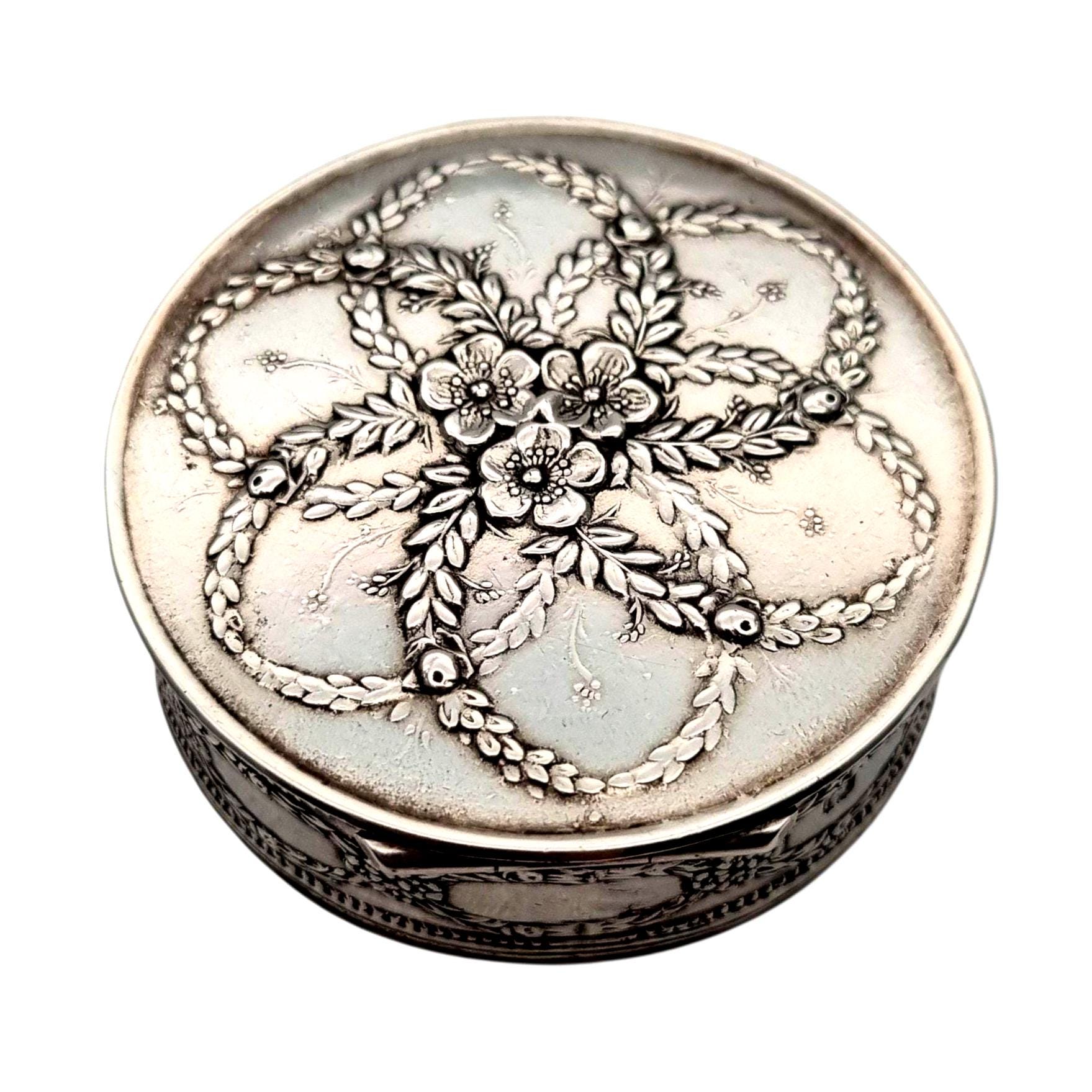 French silver minerva - Etsy 日本