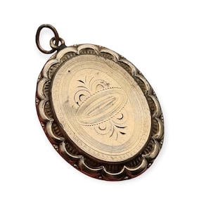 Victorian locket pendant, highly decorated gilt silver pendant, Circa 1900, gifts for women, antique and vintage jewelry.