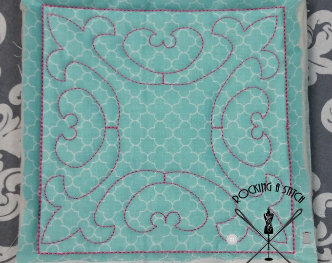 RS 538 fleur-de-lis square