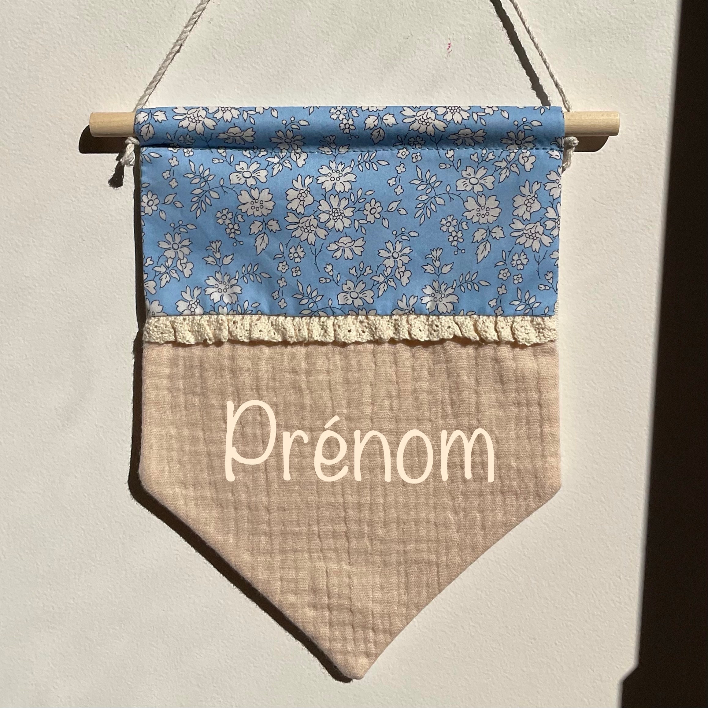 Bannière Prénom, Fanion Personnalisé, Décoration Chambre Enfant, Bébé, Cadeau Naissance, Liberty,