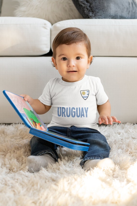 BABY or Kids URUGUAY Camiseta de futbol nombre y bandera insignia en el pecho regalo para ninos y ninas
