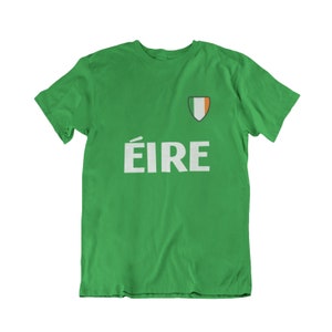 IRELAND EIRE Football T-Shirt Country Name Badge, Mens Womens Kids Matching Patriotic Tee