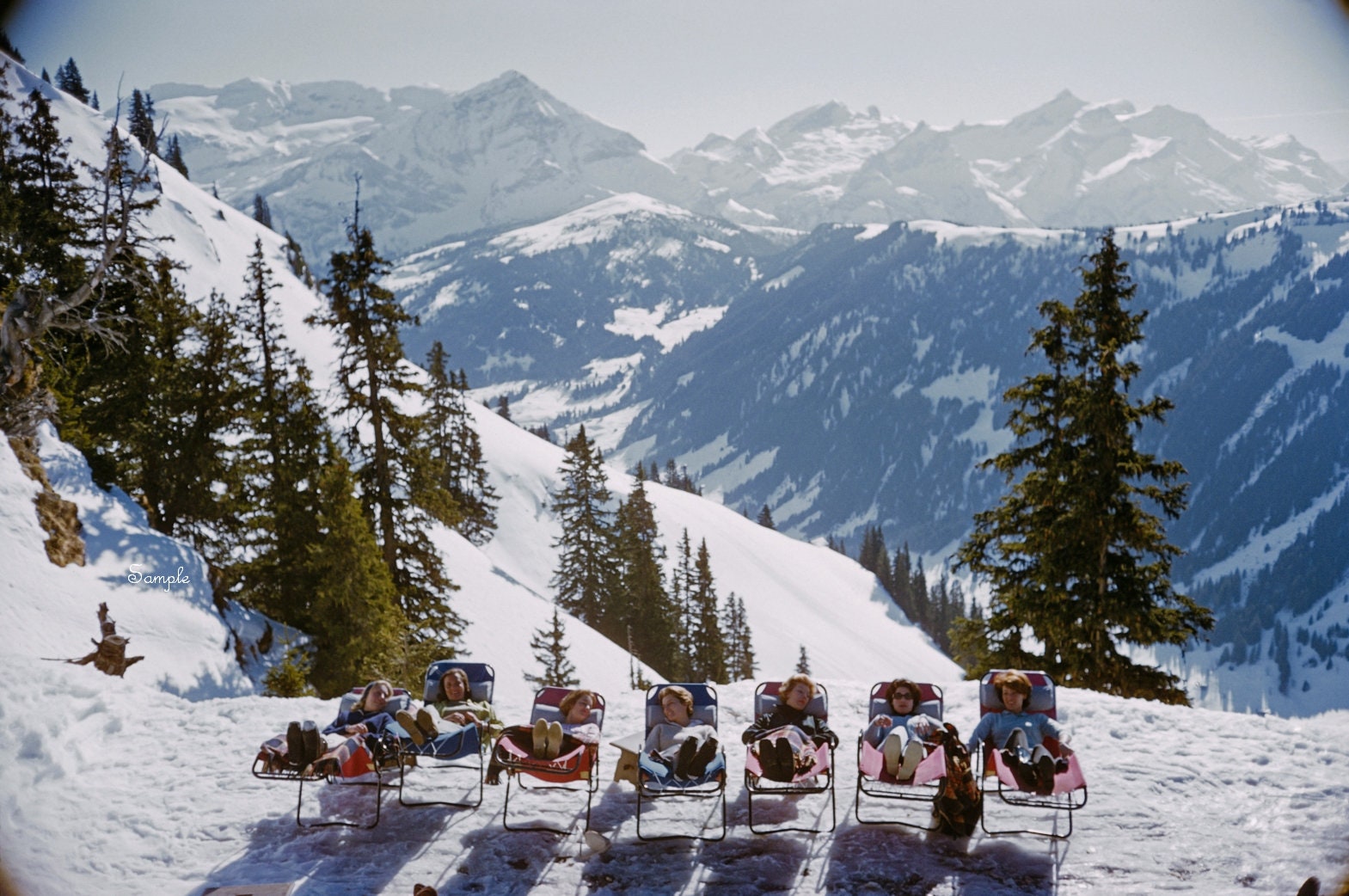 Slim Aarons Lounging en Gstaad verbier mountain photo snow | Etsy