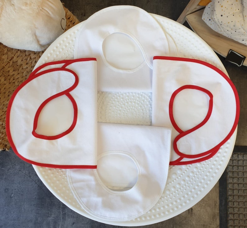 Custom bib embroidered with first name