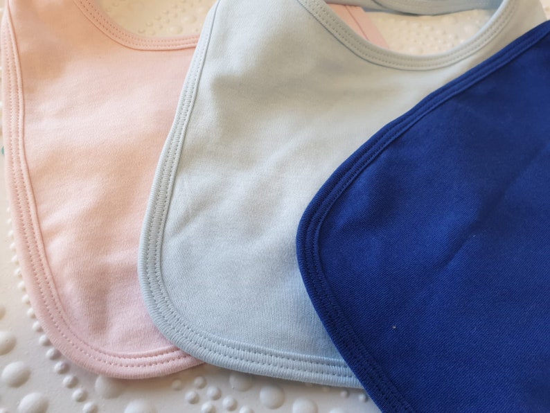 Custom bib embroidered with first name