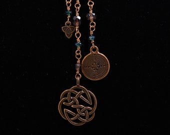 Groene en Roze Keltische Knoop Ketting