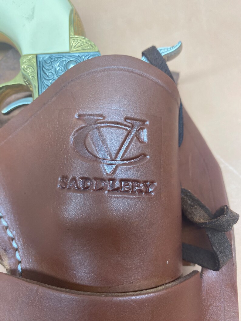 Colt SAA, Ruger Vaquero, and Clones 51/2 Right Hand Western Leather