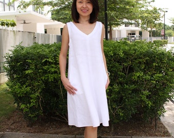 Linen Dress /women's clothing/Summer Dress/ Linen tunic/Swing dress/ Sleeveless Linen Dress / V Neckline/White dress/Women's dress/