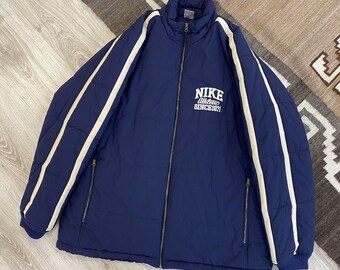 Nike 00s Vintage Men's Navy Blue Chest Logo Puffer Winter Nike 00s Vintage Men's Navy Blue Chest Logo Puffer Winter