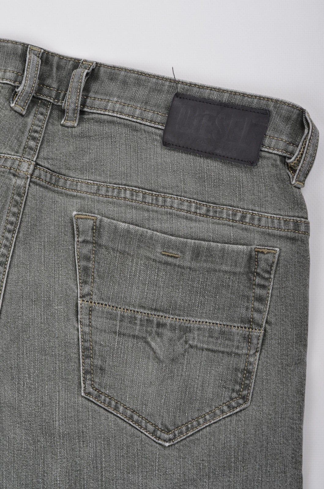 Diesel Thommer SP Slim Skinny Jeans de mezclilla gris para hombre