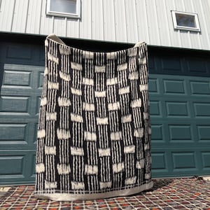 Vintage MCM Wool Blanket with Geometric Pattern *Reversible*