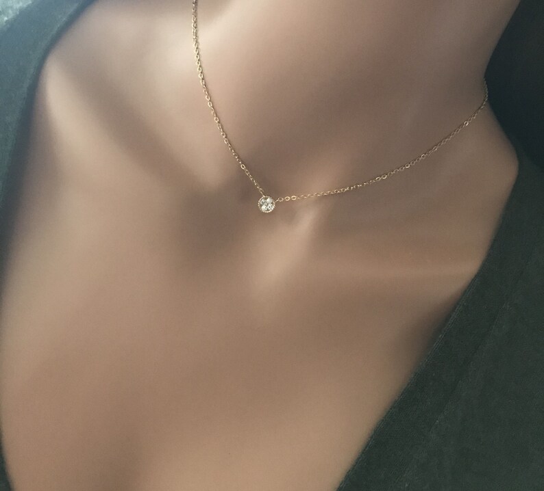 Dainty Choker Crystal Flower Choker Minimalistic Necklace Minimalistic Jewelry Dainty Layering Choker Gold Flower Necklace Chain Choker