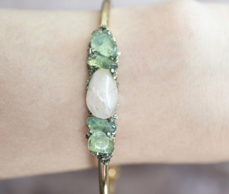Pink Quartz Bracelet for woman Raw Apatite Cuff Mineral Jewelry Gold Bangle Bracelet Boho Bracelet Boho Gemstone Bracelet Dainty Bracelet