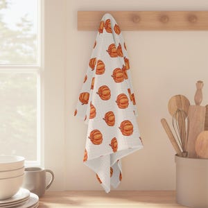 The Pumpkins Towels Pumpkin Spice Latte Tea Towel Fall Tea Towel Kitchen Pumpkin Towels PSL Fall Kitchen Towels Autumn Kitchen Decor Fall