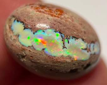 Full Rainbow Magic Opal, Cantera Opal, AAA Grade Quality Collection. 18x13x8 mm 09.50 carats.