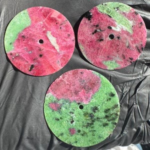 Natural ruby Zoisite Watch dial : 31.5mm Round Thickness 0.60mm Flat Back One sided Polished watch Face