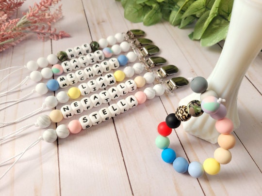 Custom Personalized pacifier clip - Color and baby name options