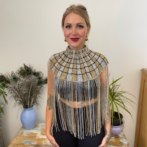 Mantella burlesque con perline