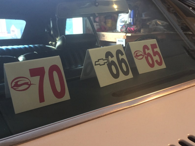 Carl�s Jr Restaurant Table Number Classic Car Retro Dash