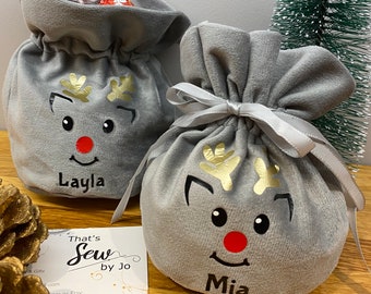 Personalised Christmas Bag, Velvet Pouch, Drawstring bag, Treats bag, Christmas reindeer, Christmas Eve, Rudolph bag, Xmas bag, Elf Gift
