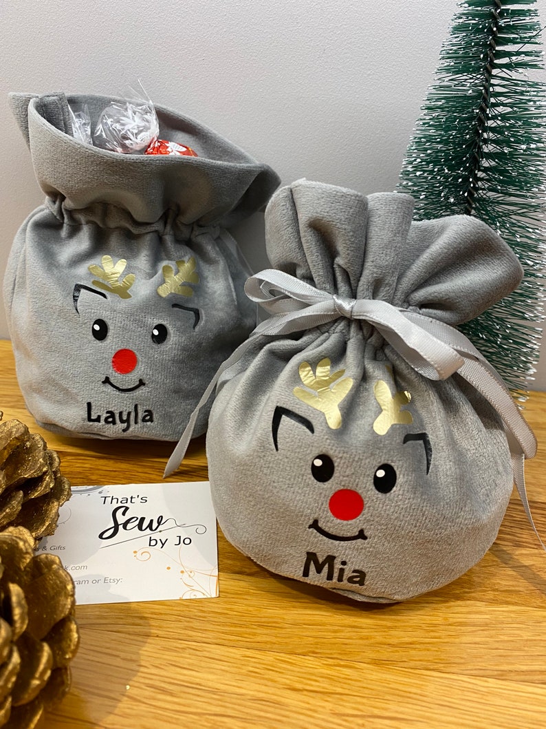 personalised velvet pouches