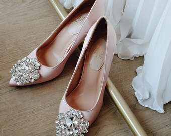 Ivory bridal shoe