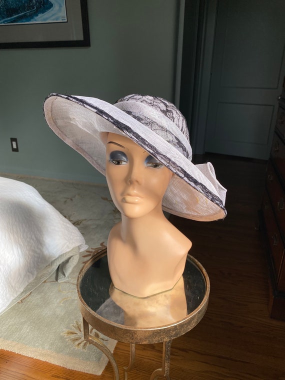 Vintage Hat, Straw Hat, Picture Hat, White Hat, W… - image 2