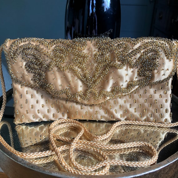 La Regale Purse Gold Beaded Clutch 80s