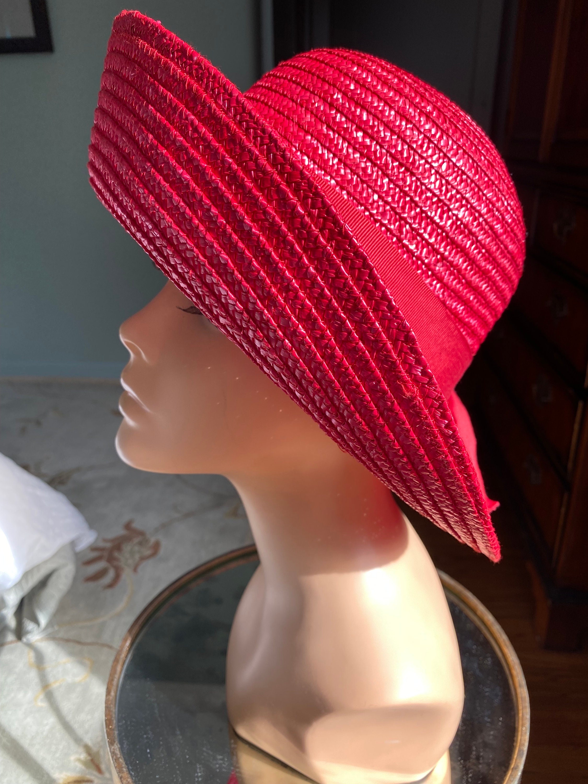 Vintage Hat, Straw Hat, Red Hat, Saks Fifth Avenue, Summer  display picture 2