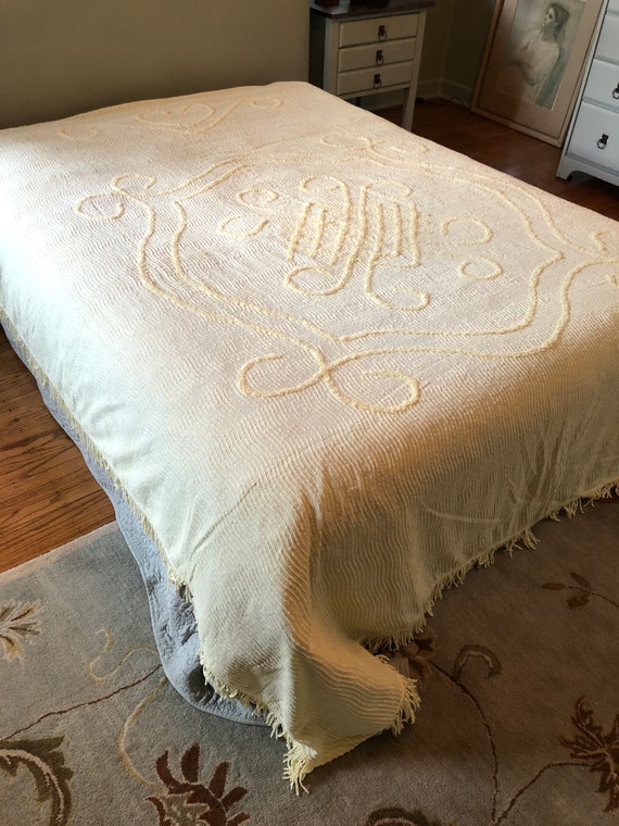 Chenille Bedspread Queen Chenille Bedspread Art Deco Chenille 50s Blanket 40s Blanket 50s Bedspread 40s Bedspread Vintage Blanket Etsy Canada