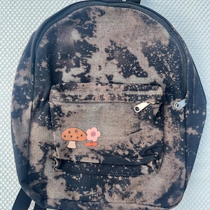 miniryggsäck med omvänd rågfärg och svamplapp