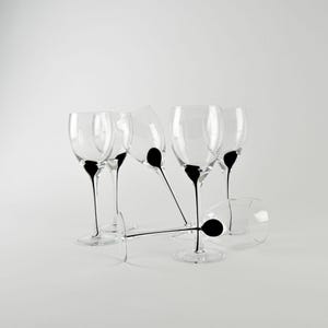 Wijnglazen - zwart doorlopend detail in steel - set van 6