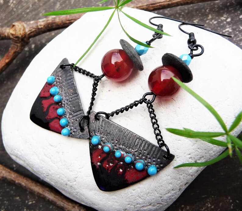 cornelian beads dark red ethnic design black and blue tribal earrings raku discs handcrafted enamelled copper charms Kira black hooks
