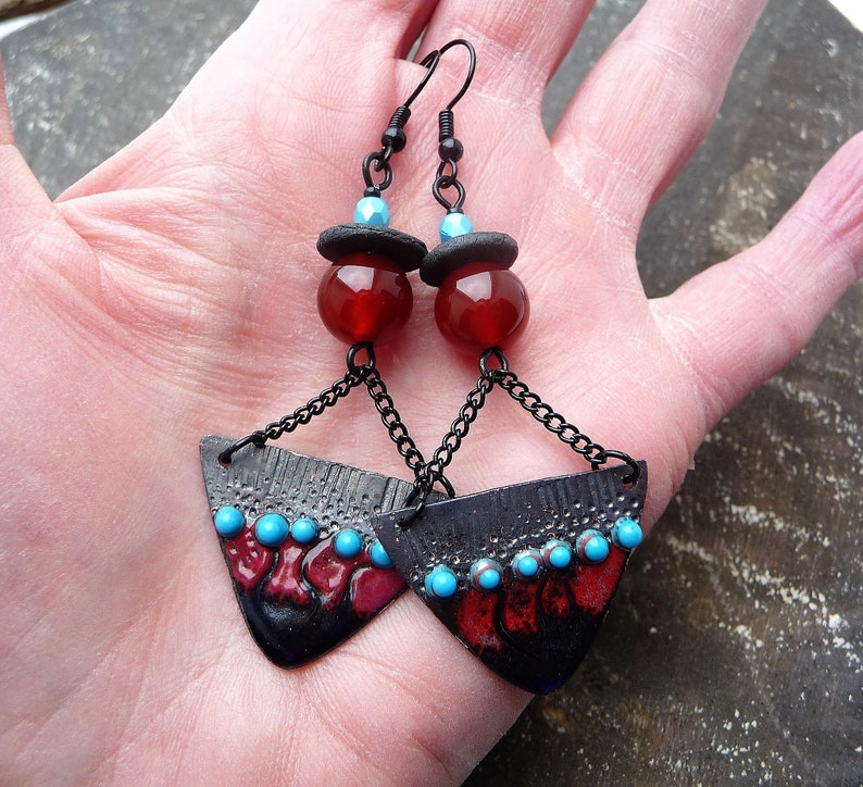 cornelian beads dark red ethnic design black and blue tribal earrings raku discs handcrafted enamelled copper charms Kira black hooks