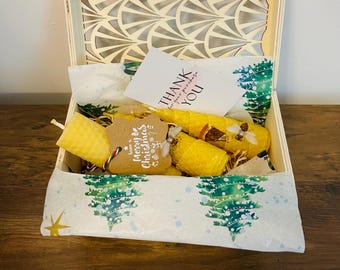 Handgefertigte Stumpenkerze aus reinem Bienenwachs | Natürlicher Honigduft, Geschenkverpackung aus Holz