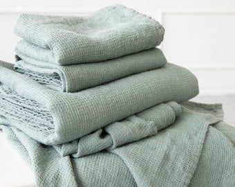 Waffeltücher aus Leinen in Spa-Grün: Handtuchset, Badetuch, Handtuch, Waschlappen.