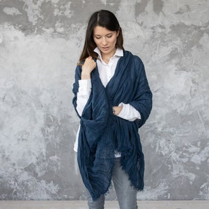 Washed Linen Shawl in Night Blue Garza. Hand Made Linen Wrap with fringes. European linen. Size 100 x 200 cm