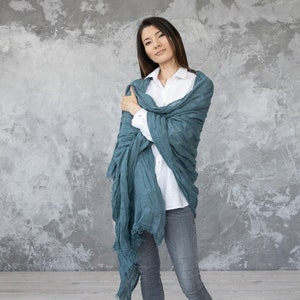 Washed Linen Shawl Wrap in Balsam Green Garza. Hand Made Fringes, European linen. Size 100 x 200 cm READY TO SHIP. Available in 14 colors. image 6