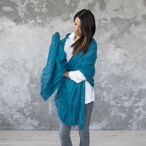 Linen Shawl / Scarf Marine Blue Garza with Hand Made Fringes * Made from 100% european linen * Prewashed * Fast and Free delivery