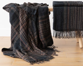 Heavy Weight Linen Throw Blanket in Black. Tartan weave or square throw blanket, fringed, European linen. READY TO SHIP. Christmas gift