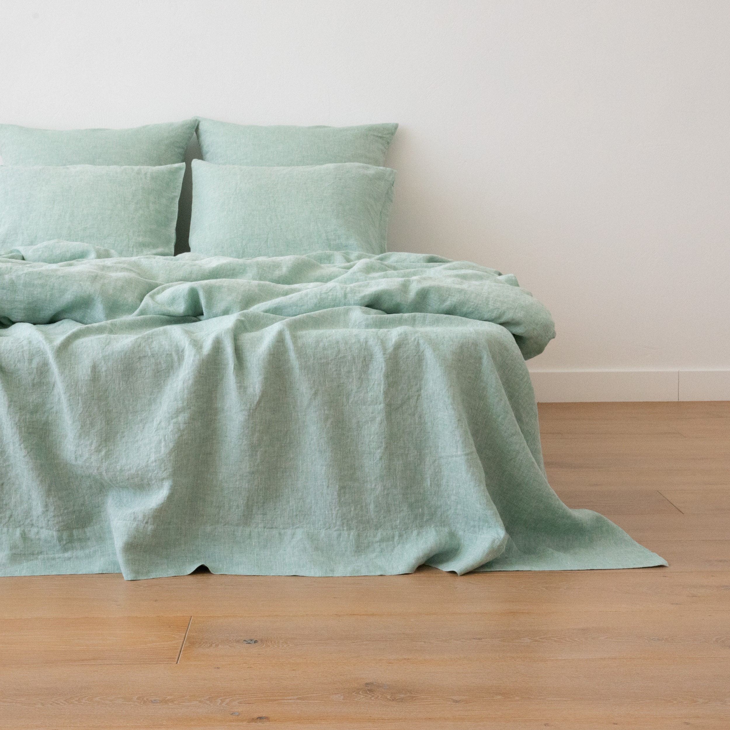 Melange Linen Flat Sheet in Blue and 