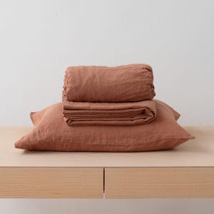 Washed Linen Sheet Set. Mocha Mousse. Fitted Sheet, Flat Sheet, 2 Pillow Cases. King, Queen, Full, Twin Linen Bedding.