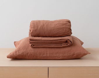 Juego de sábanas de lino lavado en Mocha Mousse. Sábana ajustable, sábana plana, 2 fundas de almohada. Ropa de cama King, Queen, Twin Linen.