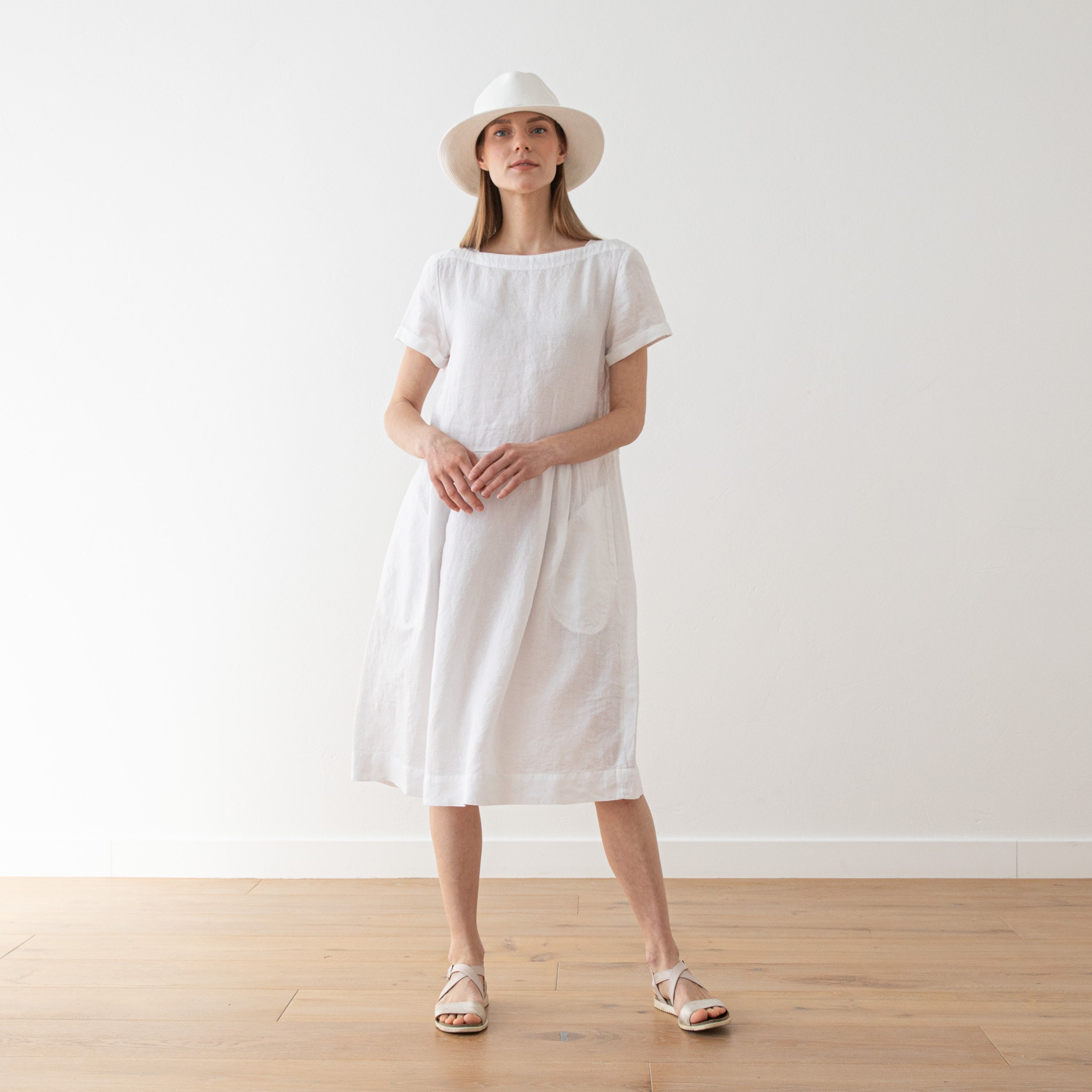 White Linen Loose Dress With Short 