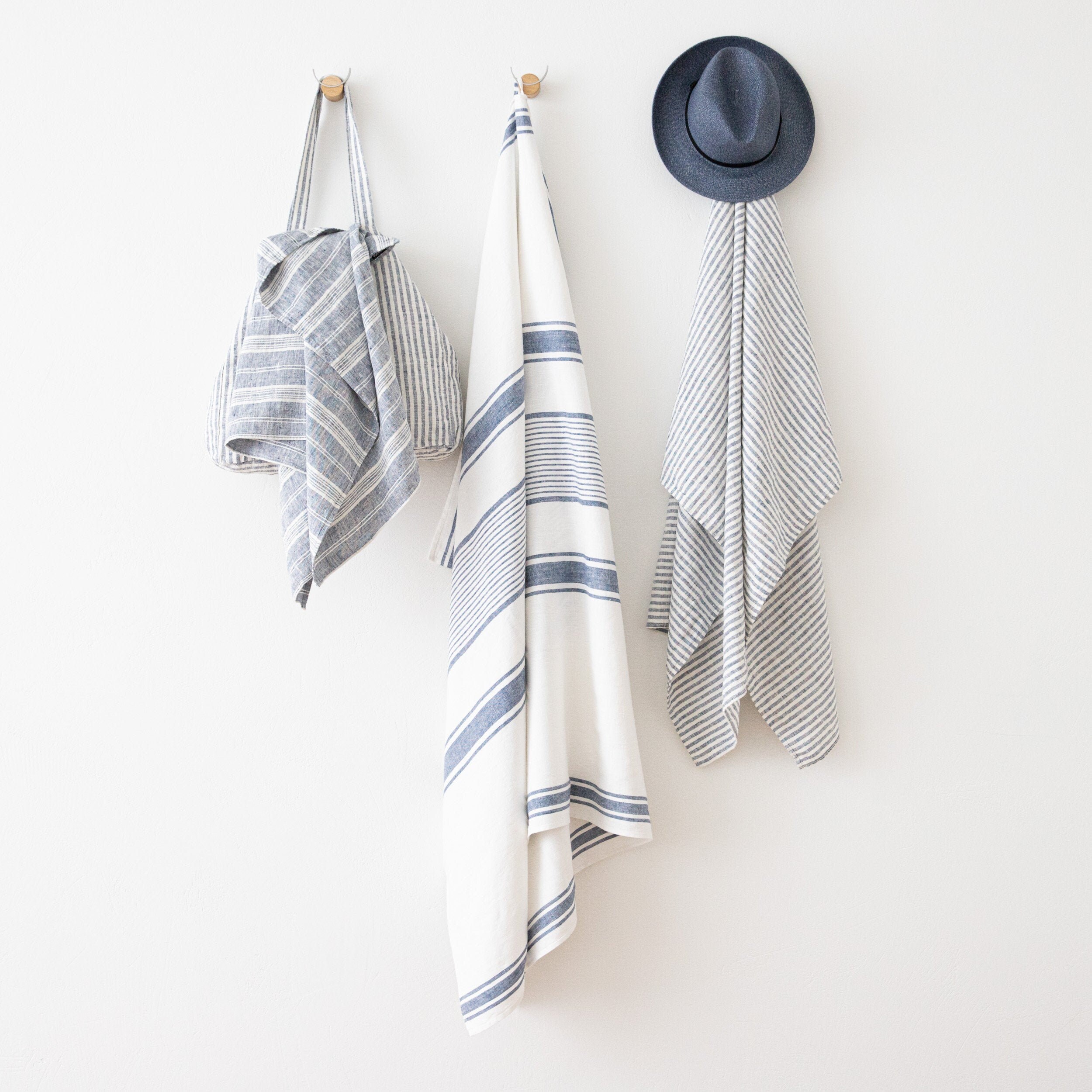 Set of 2 Off White Grey Linen Tea Towels Tuscany - LinenMe