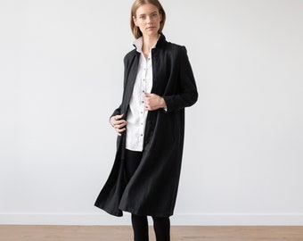 Linen coat Fabio in black heavy linen. Washed and soft linen coat with pockets and buttons. Long linen jacket available in 5 linen colors