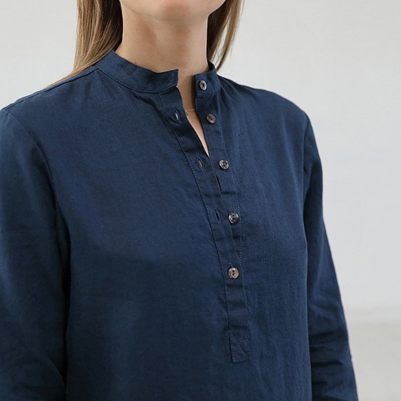 Linen Night Shirt Indigo *Straight silhouette *Front half-length buttoned opening *Available in 9 colors