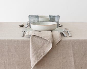 Guardanapos de linho pesado na cor natural. Guardanapo de linho lavado. Linho de trama simples. Quantidade a granel. Toalhas de mesa para casamento. Guardanapos de tamanho grande.