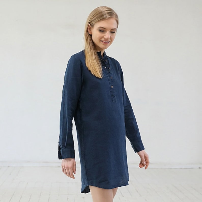 Linen Night Shirt Indigo *Straight silhouette *Front half-length buttoned opening *Available in 9 colors