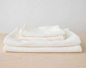 Asciugamani per waffle in misto cotone e lino in beige naturale: set di asciugamani, telo da bagno, asciugamano, panno di lavaggio, viso.